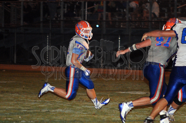 10-10 SA vs. FCHS 058.JPG - SCRIVENER D300